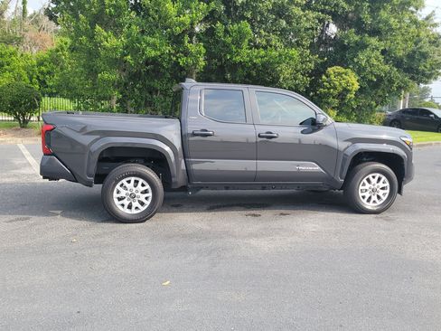 Certified 2024 Toyota Tacoma SR5 RWD image 8