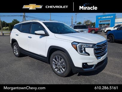 Used 2022 GMC Terrain SLT w/ Infotainment Package II
