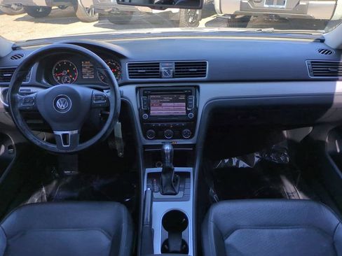 Used 2013 Volkswagen Passat 2.5 SE image 14