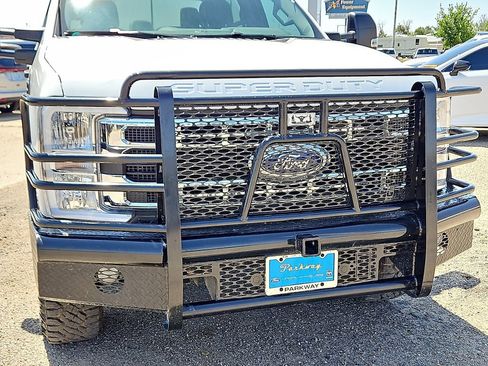 Used 2025 Ford F350 XLT w/ Tremor Off-Road Package image 7