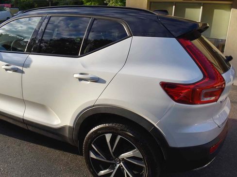 Used 2019 Volvo XC40 T5 R-Design AWD/4WD image 72