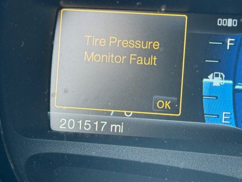 Used 2011 Ford Edge SEL w/ 202A Rapid Spec Order Code image 13