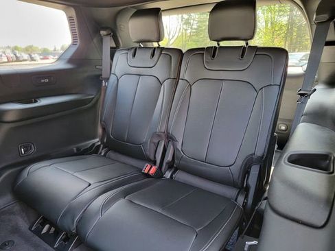 New 2026 Jeep Grand Cherokee L Limited AWD/4WD image 21