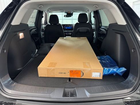 New 2026 Chevrolet TrailBlazer LT w/ Convenience Package FWD image 23