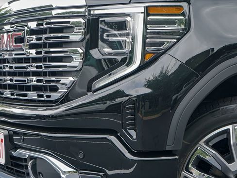 New 2026 GMC Sierra 1500 Denali w/ Denali Reserve Package AWD/4WD image 3