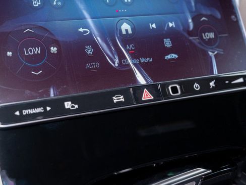 New 2026 Mercedes-Benz CLE 300 4MATIC Coupe image 19