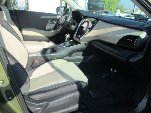 Used 2023 Subaru Outback Premium image 15