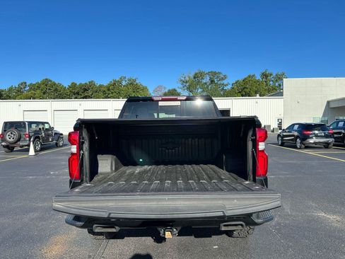 Used 2021 Chevrolet Silverado 1500 LT Trail Boss w/ Convenience Package II AWD/4WD image 5