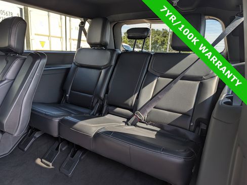 Used 2025 Ford Expedition Max Platinum w/ Stealth Appearance Package AWD/4WD image 18