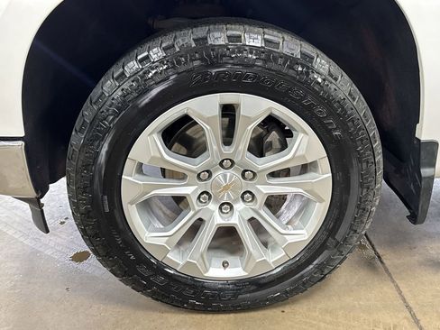 Used 2023 Chevrolet Silverado 1500 LTZ w/ LTZ Convenience Package II image 31