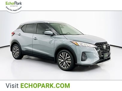 Used 2023 Nissan Kicks SV