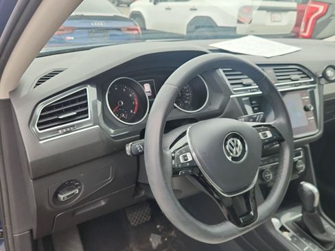 Used 2020 Volkswagen Tiguan S AWD/4WD image 13