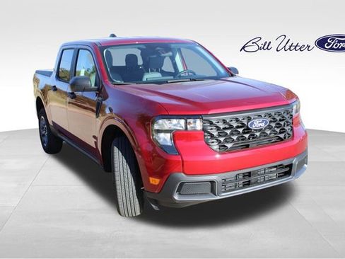 New 2025 Ford Maverick XLT w/ Equipment Group 301A image 2