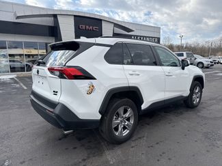 Used 2023 Toyota RAV4 XLE video 3