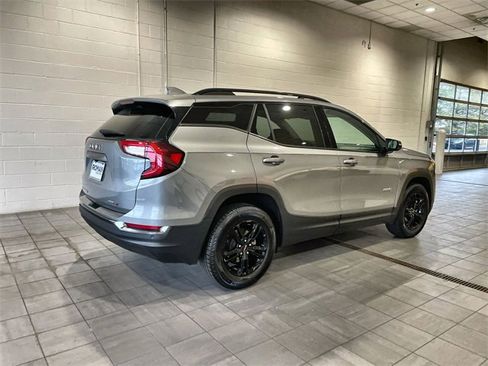 Used 2023 GMC Terrain AT4 w/ Infotainment Package II image 5