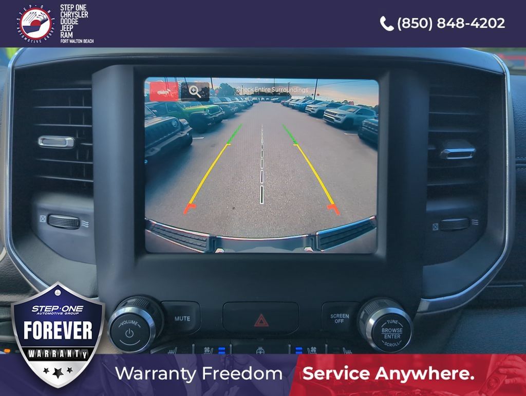 Used 2022 RAM 1500 Laramie AWD/4WD image 24