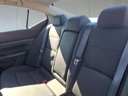 Used 2024 Nissan Altima 2.5 SV image 26