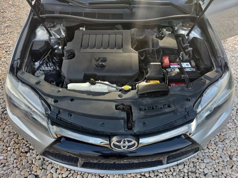 Used 2015 Toyota Camry XSE FWD image 14