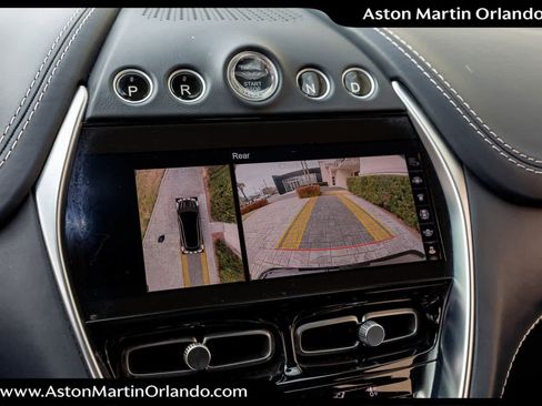 Used 2021 Aston Martin DBX image 45