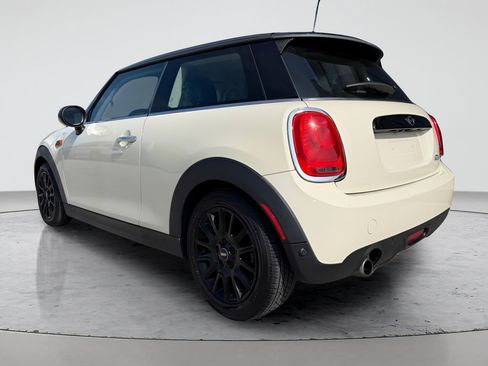 Used 2018 MINI Cooper 2-Door Hardtop FWD image 7