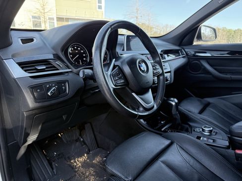Used 2018 BMW X1 sDrive28i image 21