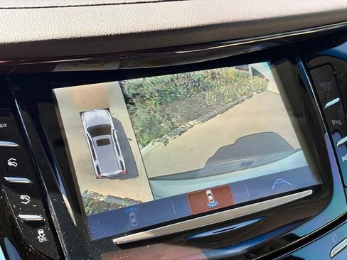 Used 2017 Cadillac Escalade 2WD image 15