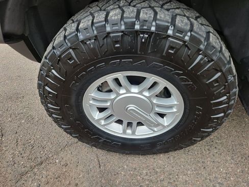Used 2009 HUMMER H3 AWD/4WD image 26