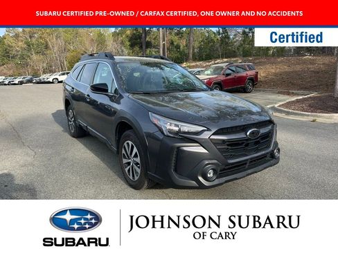 Used 2024 Subaru Outback Premium image 1