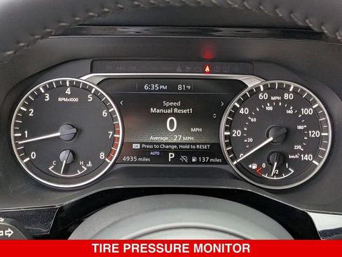 Certified 2025 Nissan Pathfinder SV AWD/4WD image 22