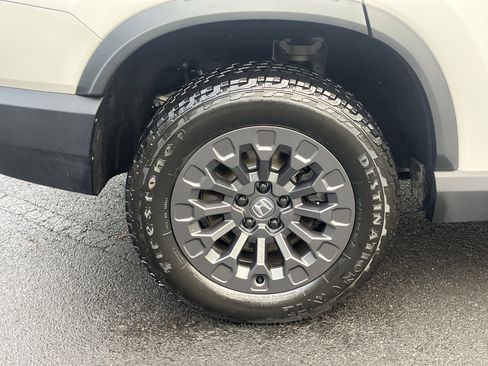 Used 2026 Honda Passport TrailSport image 13