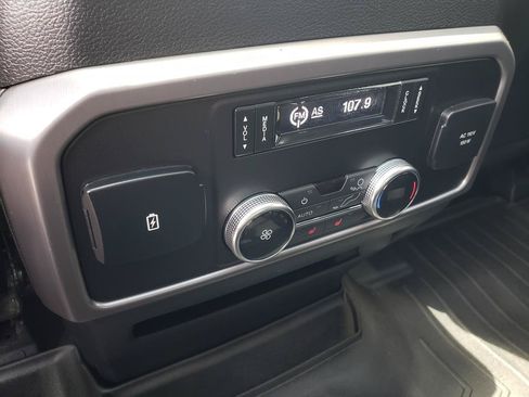Used 2018 Ford Expedition Platinum AWD/4WD image 14