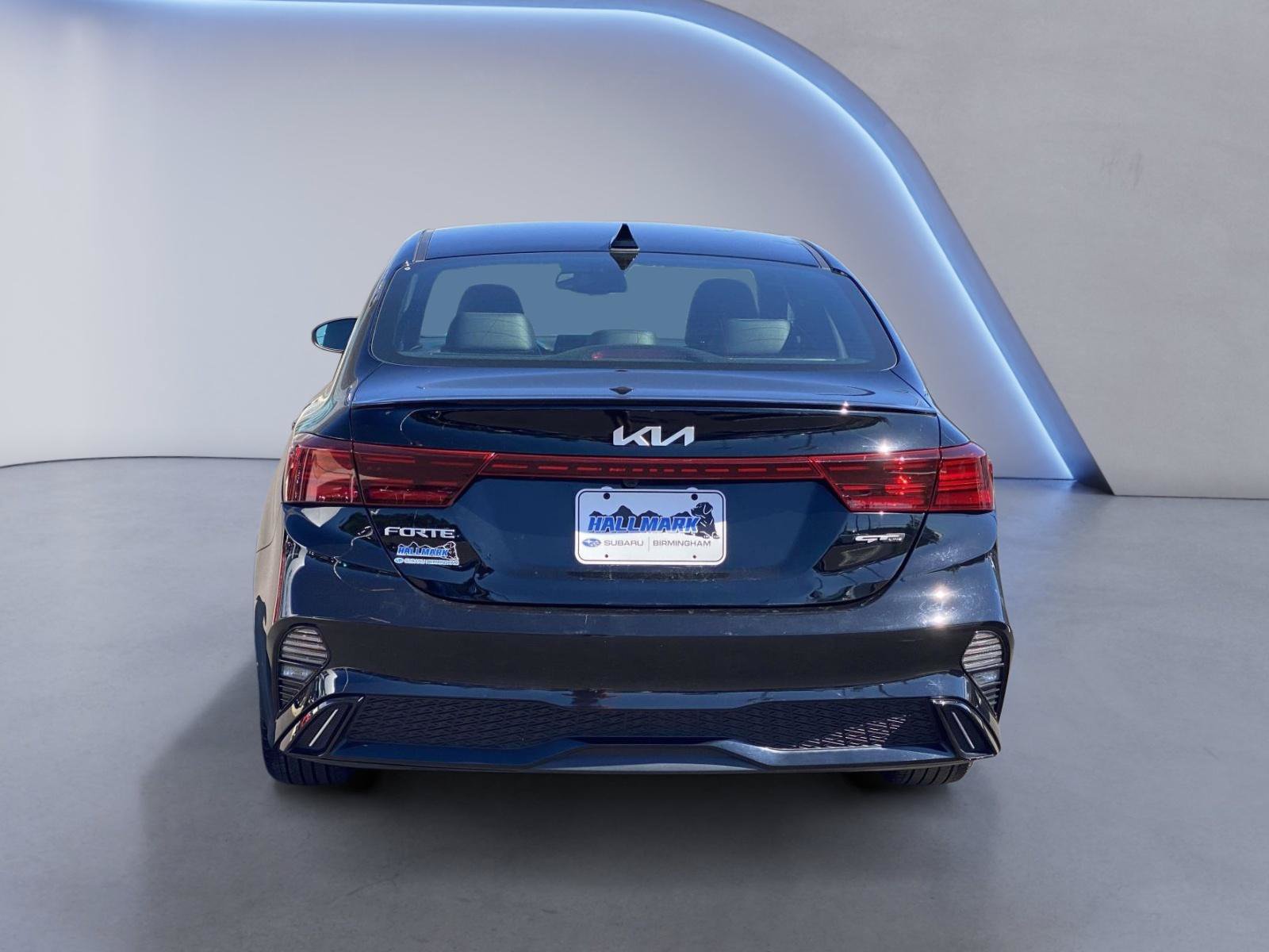Used 2024 Kia Forte GT-Line w/ GT-Line Premium Package FWD image 4