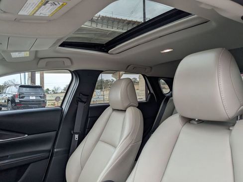 Used 2025 MAZDA CX-30 AWD 2.5 S w/ Preferred Package image 23