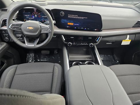 New 2025 Chevrolet Suburban LS w/ Max Trailering Package image 22