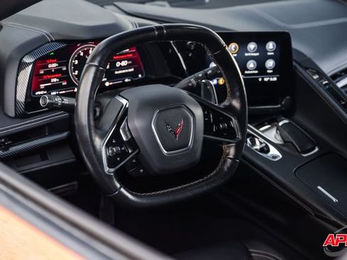 Used 2020 Chevrolet Corvette Stingray Coupe w/ 1LT RWD image 6