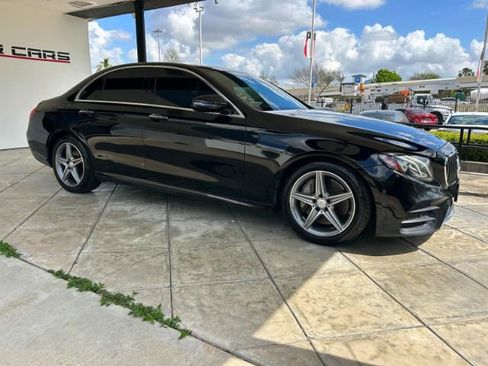 Used 2017 Mercedes-Benz E 300 image 5