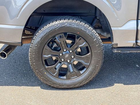 Used 2022 Ford F150 Platinum w/ Equipment Group 701A High AWD/4WD image 15