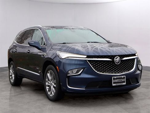 Used 2023 Buick Enclave Avenir w/ Trailering Package, 5000 lbs. image 3
