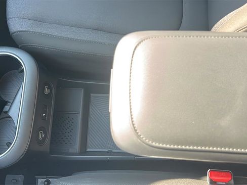 Used 2024 Hyundai Ioniq 5 SEL image 22