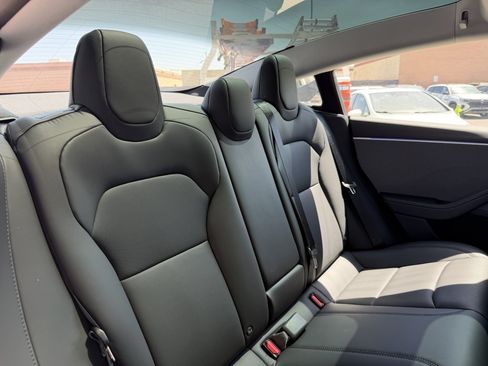 Used 2025 Tesla Model 3 Long Range RWD image 45