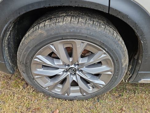 Used 2024 MAZDA CX-90 3.3 Turbo w/ Premium Package image 8