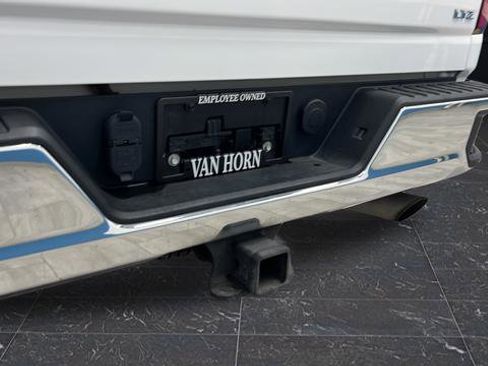 Used 2022 Chevrolet Silverado 2500 LTZ AWD/4WD image 34