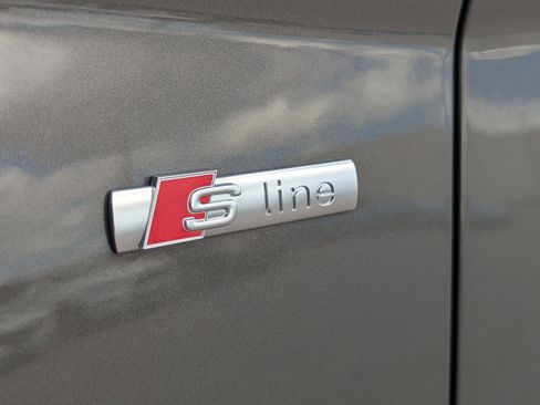 Certified 2025 Audi Q5 Prestige w/ Prestige Package image 11