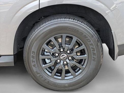 Used 2025 Nissan Armada SV RWD image 22