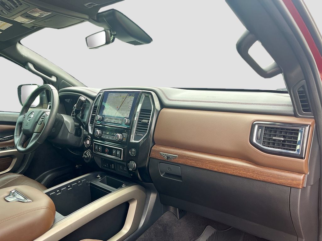 Used 2024 Nissan Titan Platinum Reserve w/ Moonroof Package AWD/4WD image 31