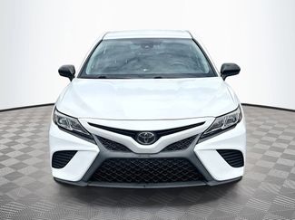 Used 2019 Toyota Camry SE video 2