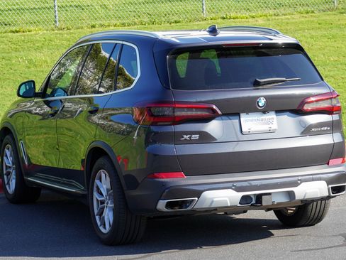 Used 2021 BMW X5 xDrive45e w/ Executive Package 2 AWD/4WD image 6