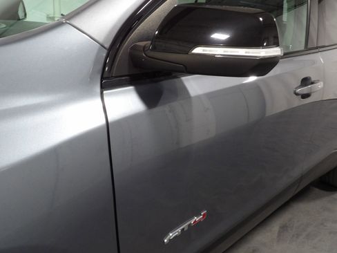 Used 2020 GMC Acadia AT4 w/ Driver Alert Package II AWD/4WD image 9
