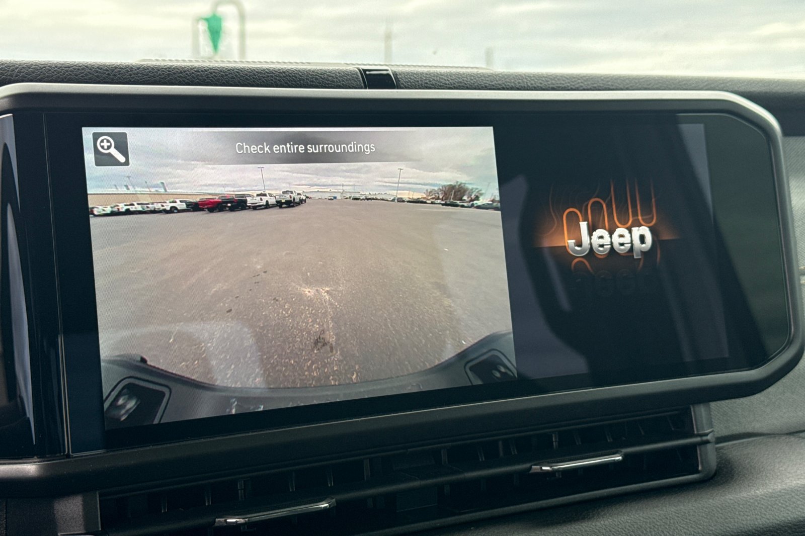 New 2026 Jeep Gladiator Sport AWD/4WD image 16