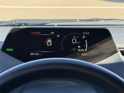 Used 2024 Toyota Prius Limited image 15